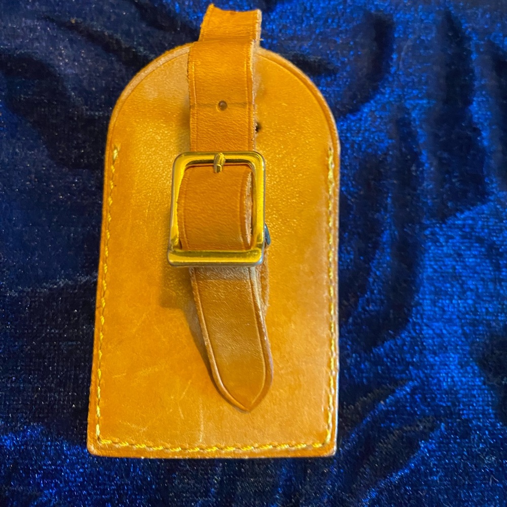 Lv luggage tag